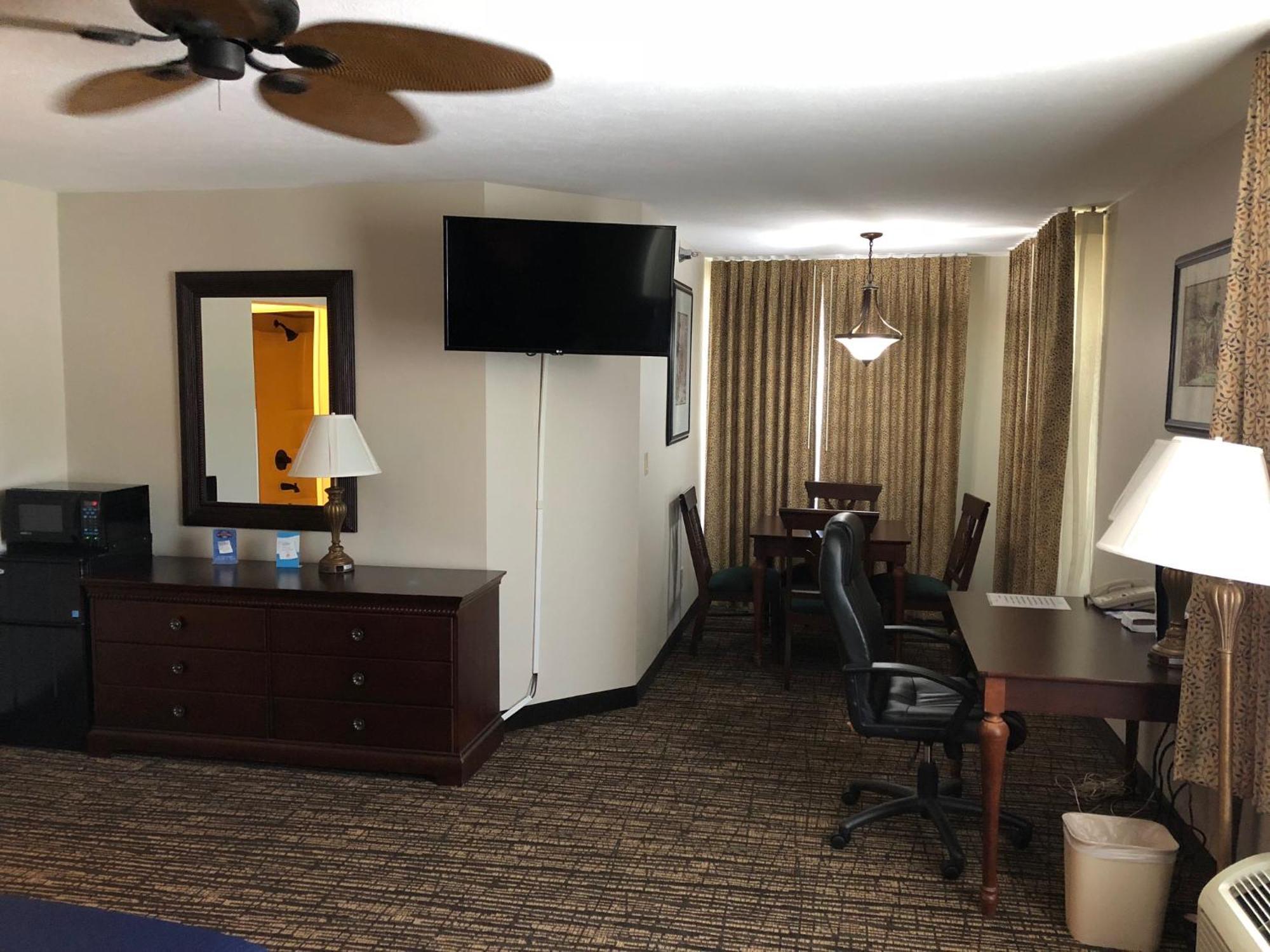 Baymont By Wyndham Washington Otel Dış mekan fotoğraf